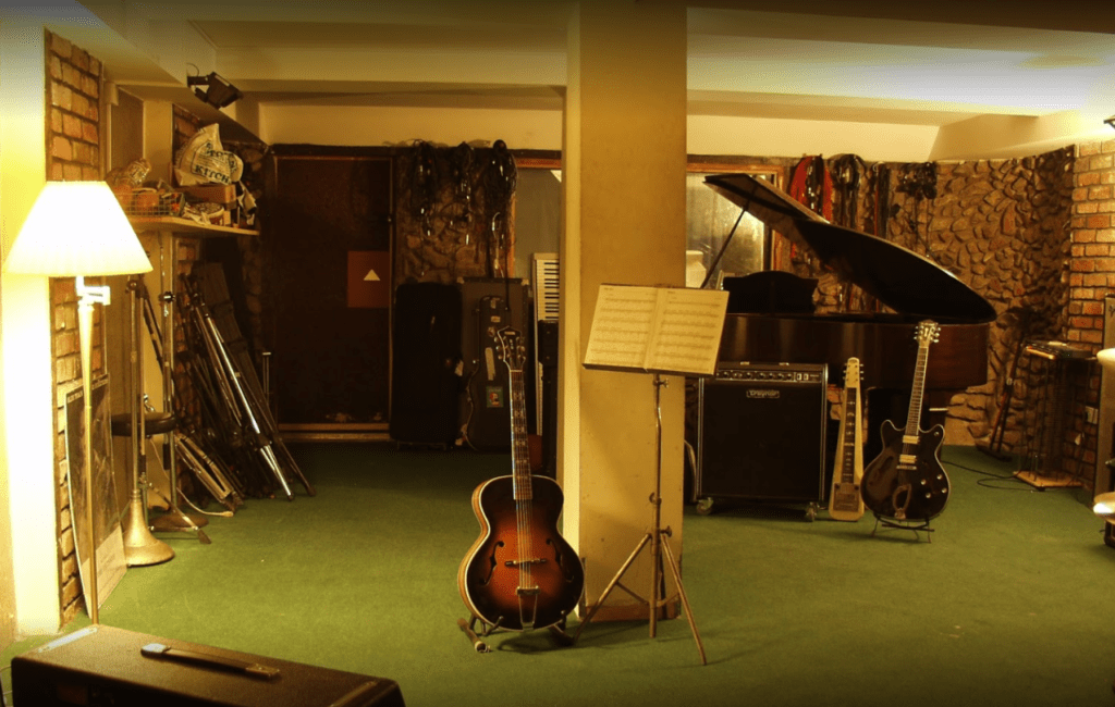 One to One Saxophone Lessons Bristol & Bath Craig Crofton